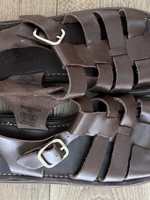 Brown leather sandals